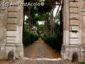 [P18] Via Appia » foto by Radu Tudoran
 - 
<span class="allrVoted glyphicon glyphicon-heart hidden" id="av714627"></span>
<a class="m-l-10 hidden" id="sv714627" onclick="voting_Foto_DelVot(,714627,11366)" role="button">șterge vot <span class="glyphicon glyphicon-remove"></span></a>
<a id="v9714627" class=" c-red"  onclick="voting_Foto_SetVot(714627)" role="button"><span class="glyphicon glyphicon-heart-empty"></span> <b>LIKE</b> = Votează poza</a> <img class="hidden"  id="f714627W9" src="/imagini/loader.gif" border="0" /><span class="AjErrMes hidden" id="e714627ErM"></span>