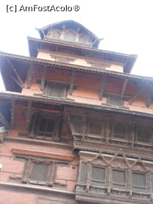 [P44] Kathmandu - La Palatul regal. » foto by iulianic
 - 
<span class="allrVoted glyphicon glyphicon-heart hidden" id="av1469347"></span>
<a class="m-l-10 hidden" id="sv1469347" onclick="voting_Foto_DelVot(,1469347,11367)" role="button">șterge vot <span class="glyphicon glyphicon-remove"></span></a>
<a id="v91469347" class=" c-red"  onclick="voting_Foto_SetVot(1469347)" role="button"><span class="glyphicon glyphicon-heart-empty"></span> <b>LIKE</b> = Votează poza</a> <img class="hidden"  id="f1469347W9" src="/imagini/loader.gif" border="0" /><span class="AjErrMes hidden" id="e1469347ErM"></span>