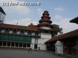 [P45] Kathmandu - La Palatul regal. » foto by iulianic
 - 
<span class="allrVoted glyphicon glyphicon-heart hidden" id="av1469348"></span>
<a class="m-l-10 hidden" id="sv1469348" onclick="voting_Foto_DelVot(,1469348,11367)" role="button">șterge vot <span class="glyphicon glyphicon-remove"></span></a>
<a id="v91469348" class=" c-red"  onclick="voting_Foto_SetVot(1469348)" role="button"><span class="glyphicon glyphicon-heart-empty"></span> <b>LIKE</b> = Votează poza</a> <img class="hidden"  id="f1469348W9" src="/imagini/loader.gif" border="0" /><span class="AjErrMes hidden" id="e1469348ErM"></span>
