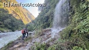 [P52] Langtang Trek » foto by Mika
 - 
<span class="allrVoted glyphicon glyphicon-heart hidden" id="av1504164"></span>
<a class="m-l-10 hidden" id="sv1504164" onclick="voting_Foto_DelVot(,1504164,11367)" role="button">șterge vot <span class="glyphicon glyphicon-remove"></span></a>
<a id="v91504164" class=" c-red"  onclick="voting_Foto_SetVot(1504164)" role="button"><span class="glyphicon glyphicon-heart-empty"></span> <b>LIKE</b> = Votează poza</a> <img class="hidden"  id="f1504164W9" src="/imagini/loader.gif" border="0" /><span class="AjErrMes hidden" id="e1504164ErM"></span>