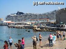 [P18] Insula Rodos si MSC Magnifica » foto by milenia*
 - 
<span class="allrVoted glyphicon glyphicon-heart hidden" id="av309328"></span>
<a class="m-l-10 hidden" id="sv309328" onclick="voting_Foto_DelVot(,309328,11387)" role="button">șterge vot <span class="glyphicon glyphicon-remove"></span></a>
<a id="v9309328" class=" c-red"  onclick="voting_Foto_SetVot(309328)" role="button"><span class="glyphicon glyphicon-heart-empty"></span> <b>LIKE</b> = Votează poza</a> <img class="hidden"  id="f309328W9" src="/imagini/loader.gif" border="0" /><span class="AjErrMes hidden" id="e309328ErM"></span>