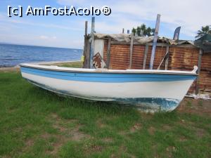 [P26] La capatul statiunii, pe plaja - o barca de pescari » foto by bica adriana
 - 
<span class="allrVoted glyphicon glyphicon-heart hidden" id="av976722"></span>
<a class="m-l-10 hidden" id="sv976722" onclick="voting_Foto_DelVot(,976722,11394)" role="button">șterge vot <span class="glyphicon glyphicon-remove"></span></a>
<a id="v9976722" class=" c-red"  onclick="voting_Foto_SetVot(976722)" role="button"><span class="glyphicon glyphicon-heart-empty"></span> <b>LIKE</b> = Votează poza</a> <img class="hidden"  id="f976722W9" src="/imagini/loader.gif" border="0" /><span class="AjErrMes hidden" id="e976722ErM"></span>