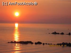 [P06] Prima dimineata, primul rasarit de soare la Marea Ionica » foto by bica adriana
 - 
<span class="allrVoted glyphicon glyphicon-heart hidden" id="av976679"></span>
<a class="m-l-10 hidden" id="sv976679" onclick="voting_Foto_DelVot(,976679,11394)" role="button">șterge vot <span class="glyphicon glyphicon-remove"></span></a>
<a id="v9976679" class=" c-red"  onclick="voting_Foto_SetVot(976679)" role="button"><span class="glyphicon glyphicon-heart-empty"></span> <b>LIKE</b> = Votează poza</a> <img class="hidden"  id="f976679W9" src="/imagini/loader.gif" border="0" /><span class="AjErrMes hidden" id="e976679ErM"></span>