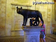 [P17] Muzeele Capitoline, Lupoaica originala cu puii » foto by magdalena
 - 
<span class="allrVoted glyphicon glyphicon-heart hidden" id="av273827"></span>
<a class="m-l-10 hidden" id="sv273827" onclick="voting_Foto_DelVot(,273827,11412)" role="button">șterge vot <span class="glyphicon glyphicon-remove"></span></a>
<a id="v9273827" class=" c-red"  onclick="voting_Foto_SetVot(273827)" role="button"><span class="glyphicon glyphicon-heart-empty"></span> <b>LIKE</b> = Votează poza</a> <img class="hidden"  id="f273827W9" src="/imagini/loader.gif" border="0" /><span class="AjErrMes hidden" id="e273827ErM"></span>