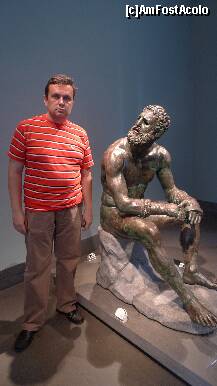 [P29] Boxerul mă priveşte îngândurat... Statuia asta chiar mi-a plăcut. Museo Nazionale Romano » foto by nickro
 - 
<span class="allrVoted glyphicon glyphicon-heart hidden" id="av229264"></span>
<a class="m-l-10 hidden" id="sv229264" onclick="voting_Foto_DelVot(,229264,11412)" role="button">șterge vot <span class="glyphicon glyphicon-remove"></span></a>
<a id="v9229264" class=" c-red"  onclick="voting_Foto_SetVot(229264)" role="button"><span class="glyphicon glyphicon-heart-empty"></span> <b>LIKE</b> = Votează poza</a> <img class="hidden"  id="f229264W9" src="/imagini/loader.gif" border="0" /><span class="AjErrMes hidden" id="e229264ErM"></span>