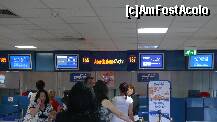 [P38] Ghişeele de check-in, din terminalul T2, pentru Blue Air de la Fiumicino » foto by nickro
 - 
<span class="allrVoted glyphicon glyphicon-heart hidden" id="av229273"></span>
<a class="m-l-10 hidden" id="sv229273" onclick="voting_Foto_DelVot(,229273,11412)" role="button">șterge vot <span class="glyphicon glyphicon-remove"></span></a>
<a id="v9229273" class=" c-red"  onclick="voting_Foto_SetVot(229273)" role="button"><span class="glyphicon glyphicon-heart-empty"></span> <b>LIKE</b> = Votează poza</a> <img class="hidden"  id="f229273W9" src="/imagini/loader.gif" border="0" /><span class="AjErrMes hidden" id="e229273ErM"></span>