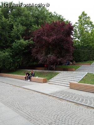 [P06] Parc IOR - Scările duc spre terenurile de baschet și locurile de joacă » foto by Daisy Petal
 - 
<span class="allrVoted glyphicon glyphicon-heart hidden" id="av1165474"></span>
<a class="m-l-10 hidden" id="sv1165474" onclick="voting_Foto_DelVot(,1165474,11447)" role="button">șterge vot <span class="glyphicon glyphicon-remove"></span></a>
<a id="v91165474" class=" c-red"  onclick="voting_Foto_SetVot(1165474)" role="button"><span class="glyphicon glyphicon-heart-empty"></span> <b>LIKE</b> = Votează poza</a> <img class="hidden"  id="f1165474W9" src="/imagini/loader.gif" border="0" /><span class="AjErrMes hidden" id="e1165474ErM"></span>
