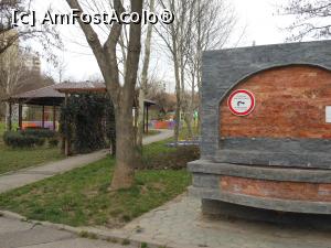 [P40] București - Parcul Morarilor. Fântâna fără apă. » foto by iulianic
 - 
<span class="allrVoted glyphicon glyphicon-heart hidden" id="av1358089"></span>
<a class="m-l-10 hidden" id="sv1358089" onclick="voting_Foto_DelVot(,1358089,11447)" role="button">șterge vot <span class="glyphicon glyphicon-remove"></span></a>
<a id="v91358089" class=" c-red"  onclick="voting_Foto_SetVot(1358089)" role="button"><span class="glyphicon glyphicon-heart-empty"></span> <b>LIKE</b> = Votează poza</a> <img class="hidden"  id="f1358089W9" src="/imagini/loader.gif" border="0" /><span class="AjErrMes hidden" id="e1358089ErM"></span>