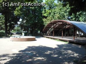 [P21] Bucuresti - Parcul Kiseleff. » foto by iulianic
 - 
<span class="allrVoted glyphicon glyphicon-heart hidden" id="av1381099"></span>
<a class="m-l-10 hidden" id="sv1381099" onclick="voting_Foto_DelVot(,1381099,11447)" role="button">șterge vot <span class="glyphicon glyphicon-remove"></span></a>
<a id="v91381099" class=" c-red"  onclick="voting_Foto_SetVot(1381099)" role="button"><span class="glyphicon glyphicon-heart-empty"></span> <b>LIKE</b> = Votează poza</a> <img class="hidden"  id="f1381099W9" src="/imagini/loader.gif" border="0" /><span class="AjErrMes hidden" id="e1381099ErM"></span>