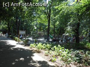 [P23] Bucuresti - Parcul Kiseleff. » foto by iulianic
 - 
<span class="allrVoted glyphicon glyphicon-heart hidden" id="av1381101"></span>
<a class="m-l-10 hidden" id="sv1381101" onclick="voting_Foto_DelVot(,1381101,11447)" role="button">șterge vot <span class="glyphicon glyphicon-remove"></span></a>
<a id="v91381101" class=" c-red"  onclick="voting_Foto_SetVot(1381101)" role="button"><span class="glyphicon glyphicon-heart-empty"></span> <b>LIKE</b> = Votează poza</a> <img class="hidden"  id="f1381101W9" src="/imagini/loader.gif" border="0" /><span class="AjErrMes hidden" id="e1381101ErM"></span>