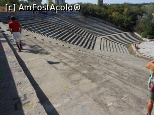 [P25] Amfiteatrul - Un teatru de vară abandonat înainte de finalizare. » foto by iulianic
 - 
<span class="allrVoted glyphicon glyphicon-heart hidden" id="av1169982"></span>
<a class="m-l-10 hidden" id="sv1169982" onclick="voting_Foto_DelVot(,1169982,11447)" role="button">șterge vot <span class="glyphicon glyphicon-remove"></span></a>
<a id="v91169982" class=" c-red"  onclick="voting_Foto_SetVot(1169982)" role="button"><span class="glyphicon glyphicon-heart-empty"></span> <b>LIKE</b> = Votează poza</a> <img class="hidden"  id="f1169982W9" src="/imagini/loader.gif" border="0" /><span class="AjErrMes hidden" id="e1169982ErM"></span>