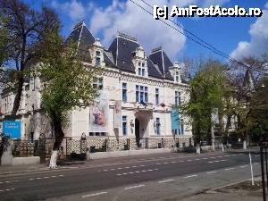 [P01] Bulevardul Dacia, Institutul Francez » foto by Dragoș_MD
 - 
<span class="allrVoted glyphicon glyphicon-heart hidden" id="av505249"></span>
<a class="m-l-10 hidden" id="sv505249" onclick="voting_Foto_DelVot(,505249,11447)" role="button">șterge vot <span class="glyphicon glyphicon-remove"></span></a>
<a id="v9505249" class=" c-red"  onclick="voting_Foto_SetVot(505249)" role="button"><span class="glyphicon glyphicon-heart-empty"></span> <b>LIKE</b> = Votează poza</a> <img class="hidden"  id="f505249W9" src="/imagini/loader.gif" border="0" /><span class="AjErrMes hidden" id="e505249ErM"></span>