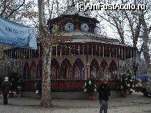 [P03] Foisorul din Cismigiu, unde mai canta fanfara din cand in cand...dec. 2009 » foto by ileanaxperta*
 - 
<span class="allrVoted glyphicon glyphicon-heart hidden" id="av34733"></span>
<a class="m-l-10 hidden" id="sv34733" onclick="voting_Foto_DelVot(,34733,11447)" role="button">șterge vot <span class="glyphicon glyphicon-remove"></span></a>
<a id="v934733" class=" c-red"  onclick="voting_Foto_SetVot(34733)" role="button"><span class="glyphicon glyphicon-heart-empty"></span> <b>LIKE</b> = Votează poza</a> <img class="hidden"  id="f34733W9" src="/imagini/loader.gif" border="0" /><span class="AjErrMes hidden" id="e34733ErM"></span>