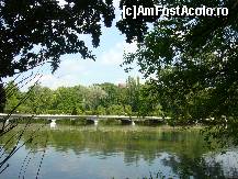 [P24] Parcul Carol I, in fundal se vede turnul lui Vlad Tepes » foto by magdalena
 - 
<span class="allrVoted glyphicon glyphicon-heart hidden" id="av85349"></span>
<a class="m-l-10 hidden" id="sv85349" onclick="voting_Foto_DelVot(,85349,11447)" role="button">șterge vot <span class="glyphicon glyphicon-remove"></span></a>
<a id="v985349" class=" c-red"  onclick="voting_Foto_SetVot(85349)" role="button"><span class="glyphicon glyphicon-heart-empty"></span> <b>LIKE</b> = Votează poza</a> <img class="hidden"  id="f85349W9" src="/imagini/loader.gif" border="0" /><span class="AjErrMes hidden" id="e85349ErM"></span>