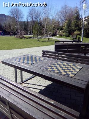 [P27] In parc, peisaj urban, avem voie sa jucam sah,  » foto by danaeldreny*
 - 
<span class="allrVoted glyphicon glyphicon-heart hidden" id="av842826"></span>
<a class="m-l-10 hidden" id="sv842826" onclick="voting_Foto_DelVot(,842826,11447)" role="button">șterge vot <span class="glyphicon glyphicon-remove"></span></a>
<a id="v9842826" class=" c-red"  onclick="voting_Foto_SetVot(842826)" role="button"><span class="glyphicon glyphicon-heart-empty"></span> <b>LIKE</b> = Votează poza</a> <img class="hidden"  id="f842826W9" src="/imagini/loader.gif" border="0" /><span class="AjErrMes hidden" id="e842826ErM"></span>
