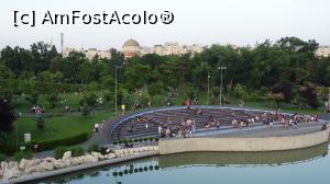[P06] O zona de spectacole pentru copii, utilizata ca loc de odihna, parcul avand soficiente banci bine intretinute.  » foto by profesor73
 - 
<span class="allrVoted glyphicon glyphicon-heart hidden" id="av1079711"></span>
<a class="m-l-10 hidden" id="sv1079711" onclick="voting_Foto_DelVot(,1079711,11447)" role="button">șterge vot <span class="glyphicon glyphicon-remove"></span></a>
<a id="v91079711" class=" c-red"  onclick="voting_Foto_SetVot(1079711)" role="button"><span class="glyphicon glyphicon-heart-empty"></span> <b>LIKE</b> = Votează poza</a> <img class="hidden"  id="f1079711W9" src="/imagini/loader.gif" border="0" /><span class="AjErrMes hidden" id="e1079711ErM"></span>
