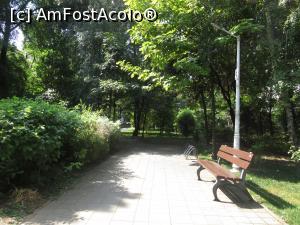 [P26] Vedere din parc » foto by Michi
 - 
<span class="allrVoted glyphicon glyphicon-heart hidden" id="av1241912"></span>
<a class="m-l-10 hidden" id="sv1241912" onclick="voting_Foto_DelVot(,1241912,11447)" role="button">șterge vot <span class="glyphicon glyphicon-remove"></span></a>
<a id="v91241912" class=" c-red"  onclick="voting_Foto_SetVot(1241912)" role="button"><span class="glyphicon glyphicon-heart-empty"></span> <b>LIKE</b> = Votează poza</a> <img class="hidden"  id="f1241912W9" src="/imagini/loader.gif" border="0" /><span class="AjErrMes hidden" id="e1241912ErM"></span>