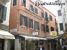 [P13] Hotel Da Bruno, vedere exterioara » foto by vlado2
 - 
<span class="allrVoted glyphicon glyphicon-heart hidden" id="av312354"></span>
<a class="m-l-10 hidden" id="sv312354" onclick="voting_Foto_DelVot(,312354,11451)" role="button">șterge vot <span class="glyphicon glyphicon-remove"></span></a>
<a id="v9312354" class=" c-red"  onclick="voting_Foto_SetVot(312354)" role="button"><span class="glyphicon glyphicon-heart-empty"></span> <b>LIKE</b> = Votează poza</a> <img class="hidden"  id="f312354W9" src="/imagini/loader.gif" border="0" /><span class="AjErrMes hidden" id="e312354ErM"></span>