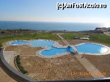 [P07] Piscina exterioara si marea care este mult mai departe decat pare » foto by mihaiu77
 - 
<span class="allrVoted glyphicon glyphicon-heart hidden" id="av384513"></span>
<a class="m-l-10 hidden" id="sv384513" onclick="voting_Foto_DelVot(,384513,11470)" role="button">șterge vot <span class="glyphicon glyphicon-remove"></span></a>
<a id="v9384513" class=" c-red"  onclick="voting_Foto_SetVot(384513)" role="button"><span class="glyphicon glyphicon-heart-empty"></span> <b>LIKE</b> = Votează poza</a> <img class="hidden"  id="f384513W9" src="/imagini/loader.gif" border="0" /><span class="AjErrMes hidden" id="e384513ErM"></span>