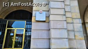 [P03] Noua Primărie - intrarea principală » foto by k-lator
 - 
<span class="allrVoted glyphicon glyphicon-heart hidden" id="av1379874"></span>
<a class="m-l-10 hidden" id="sv1379874" onclick="voting_Foto_DelVot(,1379874,11476)" role="button">șterge vot <span class="glyphicon glyphicon-remove"></span></a>
<a id="v91379874" class=" c-red"  onclick="voting_Foto_SetVot(1379874)" role="button"><span class="glyphicon glyphicon-heart-empty"></span> <b>LIKE</b> = Votează poza</a> <img class="hidden"  id="f1379874W9" src="/imagini/loader.gif" border="0" /><span class="AjErrMes hidden" id="e1379874ErM"></span>