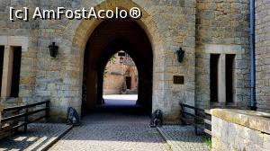 [P13] Castelul Marienburg - poarta principala » foto by k-lator
 - 
<span class="allrVoted glyphicon glyphicon-heart hidden" id="av1384700"></span>
<a class="m-l-10 hidden" id="sv1384700" onclick="voting_Foto_DelVot(,1384700,11476)" role="button">șterge vot <span class="glyphicon glyphicon-remove"></span></a>
<a id="v91384700" class=" c-red"  onclick="voting_Foto_SetVot(1384700)" role="button"><span class="glyphicon glyphicon-heart-empty"></span> <b>LIKE</b> = Votează poza</a> <img class="hidden"  id="f1384700W9" src="/imagini/loader.gif" border="0" /><span class="AjErrMes hidden" id="e1384700ErM"></span>