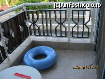[P05] Balconul.  » foto by Iuliana C
 - 
<span class="allrVoted glyphicon glyphicon-heart hidden" id="av431086"></span>
<a class="m-l-10 hidden" id="sv431086" onclick="voting_Foto_DelVot(,431086,11483)" role="button">șterge vot <span class="glyphicon glyphicon-remove"></span></a>
<a id="v9431086" class=" c-red"  onclick="voting_Foto_SetVot(431086)" role="button"><span class="glyphicon glyphicon-heart-empty"></span> <b>LIKE</b> = Votează poza</a> <img class="hidden"  id="f431086W9" src="/imagini/loader.gif" border="0" /><span class="AjErrMes hidden" id="e431086ErM"></span>