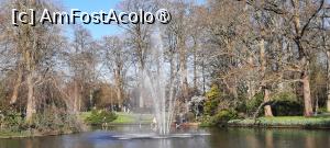 [P64] Grădinile Keukenhof, Iazul și jetul de apă » foto by mprofeanu
 - 
<span class="allrVoted glyphicon glyphicon-heart hidden" id="av1481624"></span>
<a class="m-l-10 hidden" id="sv1481624" onclick="voting_Foto_DelVot(,1481624,11516)" role="button">șterge vot <span class="glyphicon glyphicon-remove"></span></a>
<a id="v91481624" class=" c-red"  onclick="voting_Foto_SetVot(1481624)" role="button"><span class="glyphicon glyphicon-heart-empty"></span> <b>LIKE</b> = Votează poza</a> <img class="hidden"  id="f1481624W9" src="/imagini/loader.gif" border="0" /><span class="AjErrMes hidden" id="e1481624ErM"></span>
