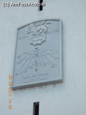 [P24] Cadranul solar de pe turnul clopotnita.  » foto by elviramvio
 - 
<span class="allrVoted glyphicon glyphicon-heart hidden" id="av861693"></span>
<a class="m-l-10 hidden" id="sv861693" onclick="voting_Foto_DelVot(,861693,11547)" role="button">șterge vot <span class="glyphicon glyphicon-remove"></span></a>
<a id="v9861693" class=" c-red"  onclick="voting_Foto_SetVot(861693)" role="button"><span class="glyphicon glyphicon-heart-empty"></span> <b>LIKE</b> = Votează poza</a> <img class="hidden"  id="f861693W9" src="/imagini/loader.gif" border="0" /><span class="AjErrMes hidden" id="e861693ErM"></span>