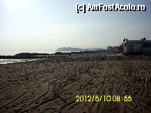 [P12] plaja, curata pregatita pentru turisti...... » foto by amero
 - 
<span class="allrVoted glyphicon glyphicon-heart hidden" id="av320086"></span>
<a class="m-l-10 hidden" id="sv320086" onclick="voting_Foto_DelVot(,320086,11570)" role="button">șterge vot <span class="glyphicon glyphicon-remove"></span></a>
<a id="v9320086" class=" c-red"  onclick="voting_Foto_SetVot(320086)" role="button"><span class="glyphicon glyphicon-heart-empty"></span> <b>LIKE</b> = Votează poza</a> <img class="hidden"  id="f320086W9" src="/imagini/loader.gif" border="0" /><span class="AjErrMes hidden" id="e320086ErM"></span>