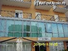 [P19] la primul etaj se vede restaurantul » foto by amero
 - 
<span class="allrVoted glyphicon glyphicon-heart hidden" id="av320098"></span>
<a class="m-l-10 hidden" id="sv320098" onclick="voting_Foto_DelVot(,320098,11570)" role="button">șterge vot <span class="glyphicon glyphicon-remove"></span></a>
<a id="v9320098" class=" c-red"  onclick="voting_Foto_SetVot(320098)" role="button"><span class="glyphicon glyphicon-heart-empty"></span> <b>LIKE</b> = Votează poza</a> <img class="hidden"  id="f320098W9" src="/imagini/loader.gif" border="0" /><span class="AjErrMes hidden" id="e320098ErM"></span>