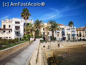 [P20] Pe Carrer Fonollar, privin în urmă, spre Platja de Sant Sebastia » foto by crismis
 - 
<span class="allrVoted glyphicon glyphicon-heart hidden" id="av1140953"></span>
<a class="m-l-10 hidden" id="sv1140953" onclick="voting_Foto_DelVot(,1140953,11577)" role="button">șterge vot <span class="glyphicon glyphicon-remove"></span></a>
<a id="v91140953" class=" c-red"  onclick="voting_Foto_SetVot(1140953)" role="button"><span class="glyphicon glyphicon-heart-empty"></span> <b>LIKE</b> = Votează poza</a> <img class="hidden"  id="f1140953W9" src="/imagini/loader.gif" border="0" /><span class="AjErrMes hidden" id="e1140953ErM"></span>