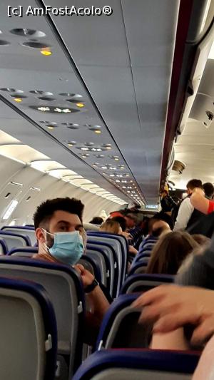 [P01] În avionul spre Madrid » foto by adri-nico
 - 
<span class="allrVoted glyphicon glyphicon-heart hidden" id="av1215973"></span>
<a class="m-l-10 hidden" id="sv1215973" onclick="voting_Foto_DelVot(,1215973,11587)" role="button">șterge vot <span class="glyphicon glyphicon-remove"></span></a>
<a id="v91215973" class=" c-red"  onclick="voting_Foto_SetVot(1215973)" role="button"><span class="glyphicon glyphicon-heart-empty"></span> <b>LIKE</b> = Votează poza</a> <img class="hidden"  id="f1215973W9" src="/imagini/loader.gif" border="0" /><span class="AjErrMes hidden" id="e1215973ErM"></span>