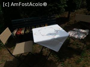 [P28] Inca un loc in gradina, bun de servit cafeaua.  » foto by vulpe mihaela
 - 
<span class="allrVoted glyphicon glyphicon-heart hidden" id="av1009115"></span>
<a class="m-l-10 hidden" id="sv1009115" onclick="voting_Foto_DelVot(,1009115,11592)" role="button">șterge vot <span class="glyphicon glyphicon-remove"></span></a>
<a id="v91009115" class=" c-red"  onclick="voting_Foto_SetVot(1009115)" role="button"><span class="glyphicon glyphicon-heart-empty"></span> <b>LIKE</b> = Votează poza</a> <img class="hidden"  id="f1009115W9" src="/imagini/loader.gif" border="0" /><span class="AjErrMes hidden" id="e1009115ErM"></span>