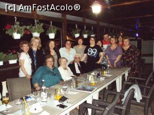 [P01] Pe rândul de sus, de la stânga la dreapta: Kristinna, Teona, kmy, Zoazore, Anilu, Adrian Bogdan (da, da, nu e o greşeală), Ema şi Dan, Amero, ms65 (în spate) şi Violeta Bălaşa. Aşezaţi: Carmen Ion, Michi şi soţul dânsei. » foto by Carmen Ion
 - 
<span class="allrVoted glyphicon glyphicon-heart hidden" id="av743075"></span>
<a class="m-l-10 hidden" id="sv743075" onclick="voting_Foto_DelVot(,743075,11592)" role="button">șterge vot <span class="glyphicon glyphicon-remove"></span></a>
<a id="v9743075" class=" c-red"  onclick="voting_Foto_SetVot(743075)" role="button"><span class="glyphicon glyphicon-heart-empty"></span> <b>LIKE</b> = Votează poza</a> <img class="hidden"  id="f743075W9" src="/imagini/loader.gif" border="0" /><span class="AjErrMes hidden" id="e743075ErM"></span>