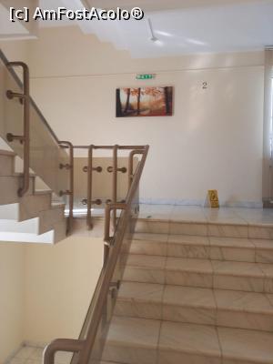 [P32] interior hotel » foto by zlatna
 - 
<span class="allrVoted glyphicon glyphicon-heart hidden" id="av1228186"></span>
<a class="m-l-10 hidden" id="sv1228186" onclick="voting_Foto_DelVot(,1228186,11642)" role="button">șterge vot <span class="glyphicon glyphicon-remove"></span></a>
<a id="v91228186" class=" c-red"  onclick="voting_Foto_SetVot(1228186)" role="button"><span class="glyphicon glyphicon-heart-empty"></span> <b>LIKE</b> = Votează poza</a> <img class="hidden"  id="f1228186W9" src="/imagini/loader.gif" border="0" /><span class="AjErrMes hidden" id="e1228186ErM"></span>
