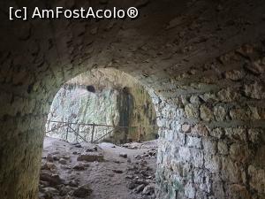 [P31] Devetashka Cave -  mai pe sus » foto by k-lator
 - 
<span class="allrVoted glyphicon glyphicon-heart hidden" id="av1302231"></span>
<a class="m-l-10 hidden" id="sv1302231" onclick="voting_Foto_DelVot(,1302231,11645)" role="button">șterge vot <span class="glyphicon glyphicon-remove"></span></a>
<a id="v91302231" class=" c-red"  onclick="voting_Foto_SetVot(1302231)" role="button"><span class="glyphicon glyphicon-heart-empty"></span> <b>LIKE</b> = Votează poza</a> <img class="hidden"  id="f1302231W9" src="/imagini/loader.gif" border="0" /><span class="AjErrMes hidden" id="e1302231ErM"></span>