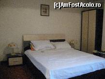 [P01] Camera cu pat matrimonial Hotel Coral » foto by z_claudiu
 - 
<span class="allrVoted glyphicon glyphicon-heart hidden" id="av325536"></span>
<a class="m-l-10 hidden" id="sv325536" onclick="voting_Foto_DelVot(,325536,11667)" role="button">șterge vot <span class="glyphicon glyphicon-remove"></span></a>
<a id="v9325536" class=" c-red"  onclick="voting_Foto_SetVot(325536)" role="button"><span class="glyphicon glyphicon-heart-empty"></span> <b>LIKE</b> = Votează poza</a> <img class="hidden"  id="f325536W9" src="/imagini/loader.gif" border="0" /><span class="AjErrMes hidden" id="e325536ErM"></span>