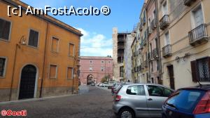 [P18] Piazza dell’Indipendenza. În fundal, portalul spre Cittadella dei Musei.  » foto by Costi
 - 
<span class="allrVoted glyphicon glyphicon-heart hidden" id="av1039465"></span>
<a class="m-l-10 hidden" id="sv1039465" onclick="voting_Foto_DelVot(,1039465,11669)" role="button">șterge vot <span class="glyphicon glyphicon-remove"></span></a>
<a id="v91039465" class=" c-red"  onclick="voting_Foto_SetVot(1039465)" role="button"><span class="glyphicon glyphicon-heart-empty"></span> <b>LIKE</b> = Votează poza</a> <img class="hidden"  id="f1039465W9" src="/imagini/loader.gif" border="0" /><span class="AjErrMes hidden" id="e1039465ErM"></span>