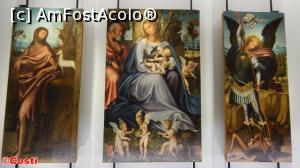 [P25] „Tripticul alinării” (Sf. Ioan Botezătorul, Fecioara cu pruncul, Sf. Mihail), picturi de Michele Cavaro (1535), expuse în Pinacoteca Nazionale » foto by Costi
 - 
<span class="allrVoted glyphicon glyphicon-heart hidden" id="av1039472"></span>
<a class="m-l-10 hidden" id="sv1039472" onclick="voting_Foto_DelVot(,1039472,11669)" role="button">șterge vot <span class="glyphicon glyphicon-remove"></span></a>
<a id="v91039472" class=" c-red"  onclick="voting_Foto_SetVot(1039472)" role="button"><span class="glyphicon glyphicon-heart-empty"></span> <b>LIKE</b> = Votează poza</a> <img class="hidden"  id="f1039472W9" src="/imagini/loader.gif" border="0" /><span class="AjErrMes hidden" id="e1039472ErM"></span>
