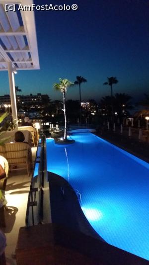 [P15] piscina seara » foto by ioana74
 - 
<span class="allrVoted glyphicon glyphicon-heart hidden" id="av860046"></span>
<a class="m-l-10 hidden" id="sv860046" onclick="voting_Foto_DelVot(,860046,11688)" role="button">șterge vot <span class="glyphicon glyphicon-remove"></span></a>
<a id="v9860046" class=" c-red"  onclick="voting_Foto_SetVot(860046)" role="button"><span class="glyphicon glyphicon-heart-empty"></span> <b>LIKE</b> = Votează poza</a> <img class="hidden"  id="f860046W9" src="/imagini/loader.gif" border="0" /><span class="AjErrMes hidden" id="e860046ErM"></span>