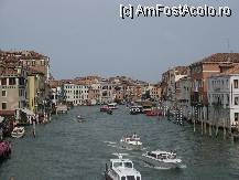 [P57] Venetia , Italia , canal Grande » foto by mh_iulia
 - 
<span class="allrVoted glyphicon glyphicon-heart hidden" id="av241192"></span>
<a class="m-l-10 hidden" id="sv241192" onclick="voting_Foto_DelVot(,241192,11696)" role="button">șterge vot <span class="glyphicon glyphicon-remove"></span></a>
<a id="v9241192" class=" c-red"  onclick="voting_Foto_SetVot(241192)" role="button"><span class="glyphicon glyphicon-heart-empty"></span> <b>LIKE</b> = Votează poza</a> <img class="hidden"  id="f241192W9" src="/imagini/loader.gif" border="0" /><span class="AjErrMes hidden" id="e241192ErM"></span>