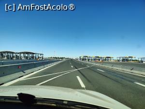 [P02] E fain să treci prin graniță ca prin brânză! » foto by crismis
 - 
<span class="allrVoted glyphicon glyphicon-heart hidden" id="av1502474"></span>
<a class="m-l-10 hidden" id="sv1502474" onclick="voting_Foto_DelVot(,1502474,11696)" role="button">șterge vot <span class="glyphicon glyphicon-remove"></span></a>
<a id="v91502474" class=" c-red"  onclick="voting_Foto_SetVot(1502474)" role="button"><span class="glyphicon glyphicon-heart-empty"></span> <b>LIKE</b> = Votează poza</a> <img class="hidden"  id="f1502474W9" src="/imagini/loader.gif" border="0" /><span class="AjErrMes hidden" id="e1502474ErM"></span>