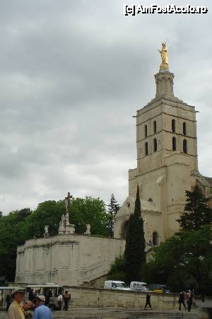 [P22] Avignon » foto by georgerizescu
 - 
<span class="allrVoted glyphicon glyphicon-heart hidden" id="av481125"></span>
<a class="m-l-10 hidden" id="sv481125" onclick="voting_Foto_DelVot(,481125,11696)" role="button">șterge vot <span class="glyphicon glyphicon-remove"></span></a>
<a id="v9481125" class=" c-red"  onclick="voting_Foto_SetVot(481125)" role="button"><span class="glyphicon glyphicon-heart-empty"></span> <b>LIKE</b> = Votează poza</a> <img class="hidden"  id="f481125W9" src="/imagini/loader.gif" border="0" /><span class="AjErrMes hidden" id="e481125ErM"></span>