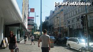 [P41] Mariahilfestrasse » foto by adrian_28_1977
 - 
<span class="allrVoted glyphicon glyphicon-heart hidden" id="av454519"></span>
<a class="m-l-10 hidden" id="sv454519" onclick="voting_Foto_DelVot(,454519,11696)" role="button">șterge vot <span class="glyphicon glyphicon-remove"></span></a>
<a id="v9454519" class=" c-red"  onclick="voting_Foto_SetVot(454519)" role="button"><span class="glyphicon glyphicon-heart-empty"></span> <b>LIKE</b> = Votează poza</a> <img class="hidden"  id="f454519W9" src="/imagini/loader.gif" border="0" /><span class="AjErrMes hidden" id="e454519ErM"></span>