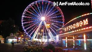 [P43] În Prater » foto by adrian_28_1977
 - 
<span class="allrVoted glyphicon glyphicon-heart hidden" id="av454521"></span>
<a class="m-l-10 hidden" id="sv454521" onclick="voting_Foto_DelVot(,454521,11696)" role="button">șterge vot <span class="glyphicon glyphicon-remove"></span></a>
<a id="v9454521" class=" c-red"  onclick="voting_Foto_SetVot(454521)" role="button"><span class="glyphicon glyphicon-heart-empty"></span> <b>LIKE</b> = Votează poza</a> <img class="hidden"  id="f454521W9" src="/imagini/loader.gif" border="0" /><span class="AjErrMes hidden" id="e454521ErM"></span>