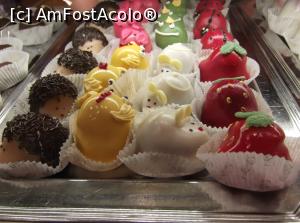 [P19] delicii pentru petrecere » foto by adrianbogdan
 - 
<span class="allrVoted glyphicon glyphicon-heart hidden" id="av827266"></span>
<a class="m-l-10 hidden" id="sv827266" onclick="voting_Foto_DelVot(,827266,11696)" role="button">șterge vot <span class="glyphicon glyphicon-remove"></span></a>
<a id="v9827266" class=" c-red"  onclick="voting_Foto_SetVot(827266)" role="button"><span class="glyphicon glyphicon-heart-empty"></span> <b>LIKE</b> = Votează poza</a> <img class="hidden"  id="f827266W9" src="/imagini/loader.gif" border="0" /><span class="AjErrMes hidden" id="e827266ErM"></span>