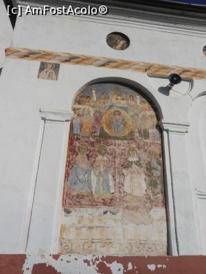 [P16] Avrig - Biserica Ortodoxă "Duminica Floriilor". Pictură exterioară. » foto by iulianic
 - 
<span class="allrVoted glyphicon glyphicon-heart hidden" id="av1350828"></span>
<a class="m-l-10 hidden" id="sv1350828" onclick="voting_Foto_DelVot(,1350828,11727)" role="button">șterge vot <span class="glyphicon glyphicon-remove"></span></a>
<a id="v91350828" class=" c-red"  onclick="voting_Foto_SetVot(1350828)" role="button"><span class="glyphicon glyphicon-heart-empty"></span> <b>LIKE</b> = Votează poza</a> <img class="hidden"  id="f1350828W9" src="/imagini/loader.gif" border="0" /><span class="AjErrMes hidden" id="e1350828ErM"></span>