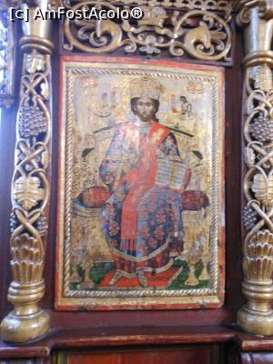 [P19] Avrig - Biserica Ortodoxă "Duminica Floriilor". Interior. » foto by iulianic
 - 
<span class="allrVoted glyphicon glyphicon-heart hidden" id="av1350831"></span>
<a class="m-l-10 hidden" id="sv1350831" onclick="voting_Foto_DelVot(,1350831,11727)" role="button">șterge vot <span class="glyphicon glyphicon-remove"></span></a>
<a id="v91350831" class=" c-red"  onclick="voting_Foto_SetVot(1350831)" role="button"><span class="glyphicon glyphicon-heart-empty"></span> <b>LIKE</b> = Votează poza</a> <img class="hidden"  id="f1350831W9" src="/imagini/loader.gif" border="0" /><span class="AjErrMes hidden" id="e1350831ErM"></span>