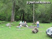 [P01] Poiana de pe Valea Avrigului, incepeam preparativele pt cina :) » foto by AndreeaG
 - 
<span class="allrVoted glyphicon glyphicon-heart hidden" id="av327955"></span>
<a class="m-l-10 hidden" id="sv327955" onclick="voting_Foto_DelVot(,327955,11727)" role="button">șterge vot <span class="glyphicon glyphicon-remove"></span></a>
<a id="v9327955" class=" c-red"  onclick="voting_Foto_SetVot(327955)" role="button"><span class="glyphicon glyphicon-heart-empty"></span> <b>LIKE</b> = Votează poza</a> <img class="hidden"  id="f327955W9" src="/imagini/loader.gif" border="0" /><span class="AjErrMes hidden" id="e327955ErM"></span>