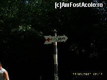 [P12] indicator spre cabana barcaciu,am incercat si noi sa urcam... » foto by raduu1972
 - 
<span class="allrVoted glyphicon glyphicon-heart hidden" id="av114901"></span>
<a class="m-l-10 hidden" id="sv114901" onclick="voting_Foto_DelVot(,114901,11727)" role="button">șterge vot <span class="glyphicon glyphicon-remove"></span></a>
<a id="v9114901" class=" c-red"  onclick="voting_Foto_SetVot(114901)" role="button"><span class="glyphicon glyphicon-heart-empty"></span> <b>LIKE</b> = Votează poza</a> <img class="hidden"  id="f114901W9" src="/imagini/loader.gif" border="0" /><span class="AjErrMes hidden" id="e114901ErM"></span>
